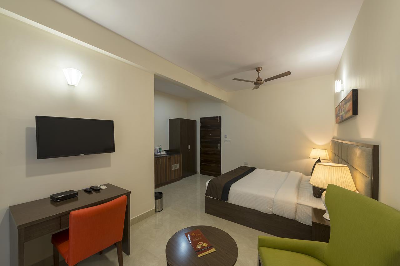 Hotel Daffodil Delight - Manyata Tech Park Bangalore Exterior foto